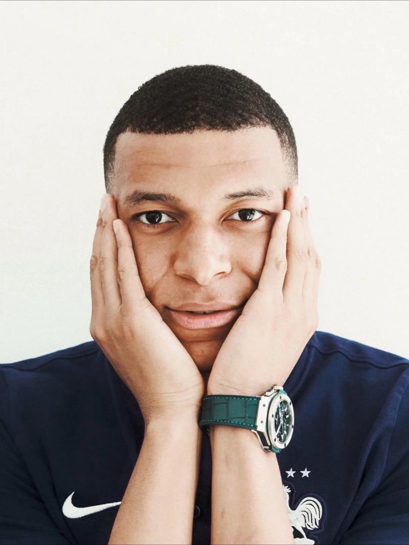 世体：卡雷拉斯、恩德里克和卡瓦哈尔将面临两场禁赛处罚（世体：卡雷拉斯、恩德里克与卡瓦哈尔或将被禁赛两场）