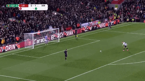 记者：莱奥周二接受核磁共振检查，结果显示无肌肉损伤（记者：莱奥周二核磁共振结果显示未见肌肉损伤）