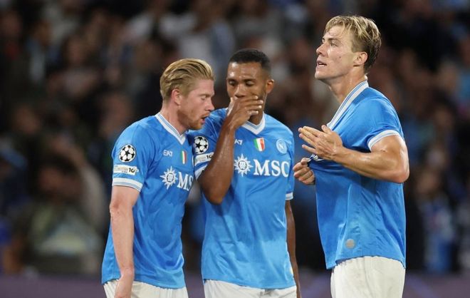 西甲半场：两队门将均状态上佳连扑好球，赫塔菲0-0埃尔切（西甲半场战报：门将齐神勇频献扑救，赫塔菲暂0-0埃尔切）