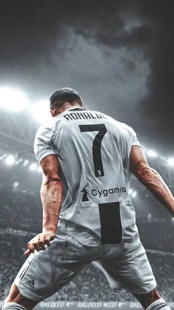 世界杯小组赛E组赛程：厄瓜多尔vs德国6月26日04：00打响（世界杯E组：厄瓜多尔对阵德国，6月26日04：00开球）